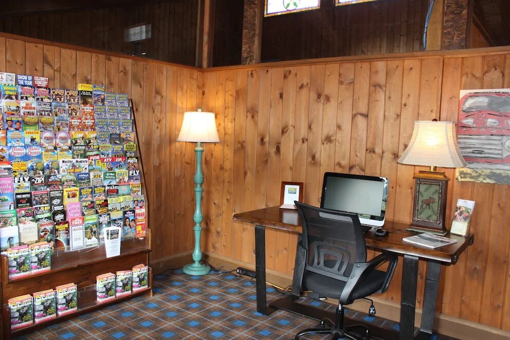 Great Smokies Inn Lobby Computer Terminal